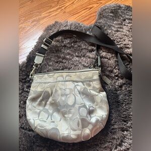 COACH - Khaki Crossbody